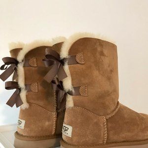 Chestnut Bailey Bow UGGs